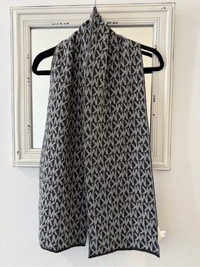 Michael Kors MK Monogram Scarf